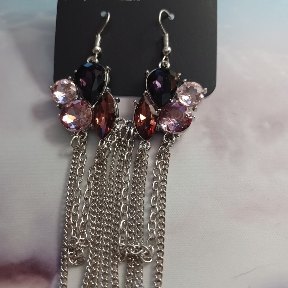 NWT PAPARAZZI PURPLE STONE PRINCESS EARRINGS